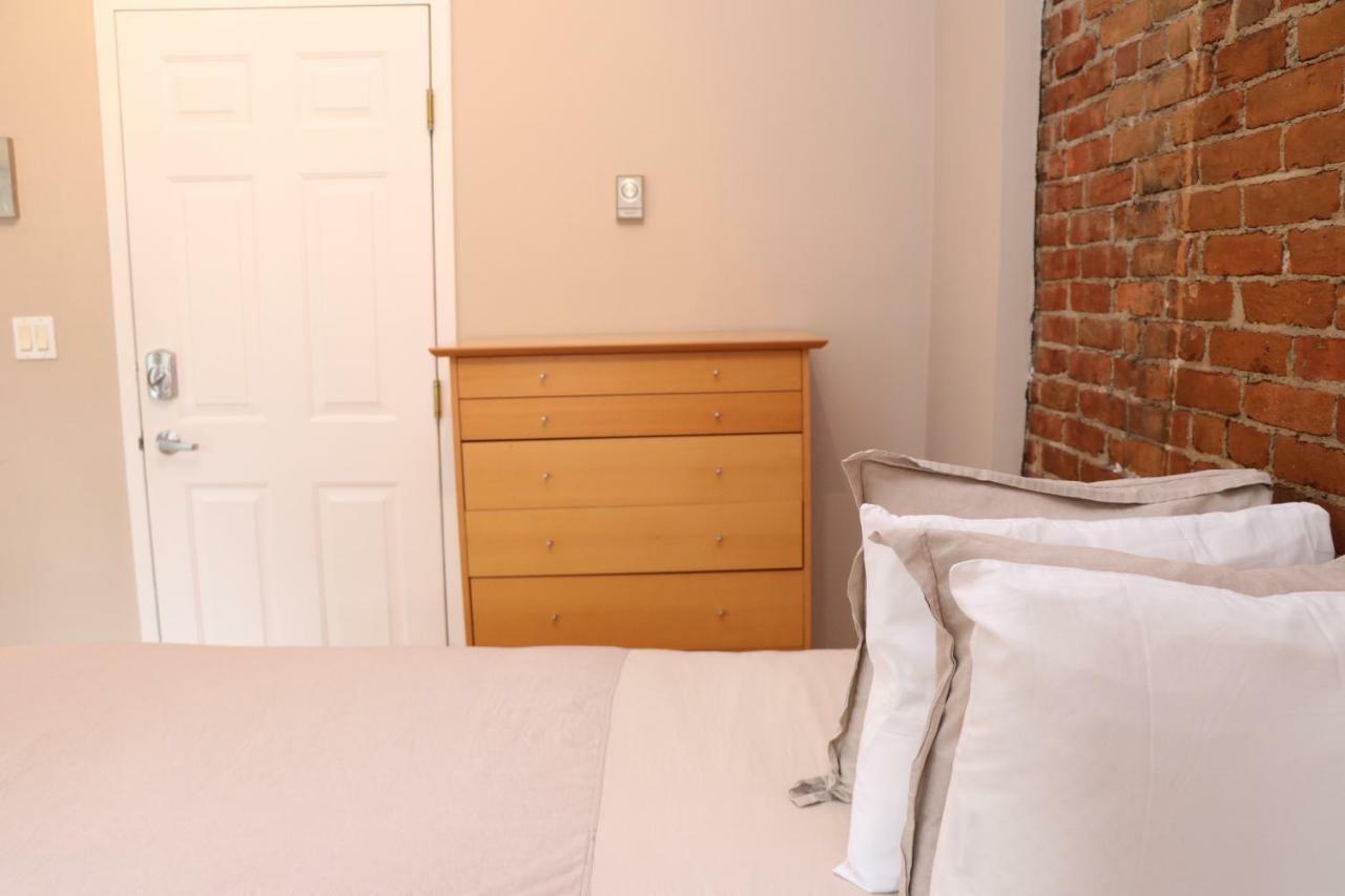 Furnished Studio In The South End #4 Бостон Экстерьер фото